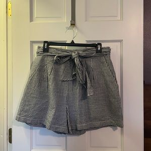 Anthro Gingham Paperbag Shorts w/ tie